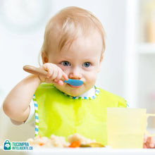 Cargar imagen en el visor de la galería, Set de Cubiertos en silicona y bambú / lo mejor para el bebé