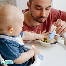 Cargar imagen en el visor de la galería, Set de Cubiertos en silicona y bambú / lo mejor para el bebé