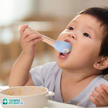 Cargar imagen en el visor de la galería, Set de Cubiertos en silicona y bambú / lo mejor para el bebé