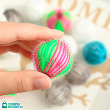 Cargar imagen en el visor de la galería, Bolas Quitamotas / Cuida tu ropa