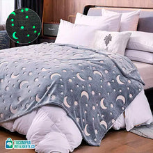 Cargar imagen en el visor de la galería, COBIJA LUMINOSA / NO MÁS OSCURIDAD.