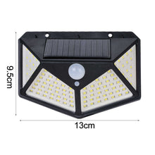 Cargar imagen en el visor de la galería, Reflector LED con Panel solar y sensor de movimiento Integrado / Ideal para Exteriores.